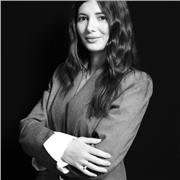 laureta in giurisprudenza. disponibile anche per altre materie ovviamente